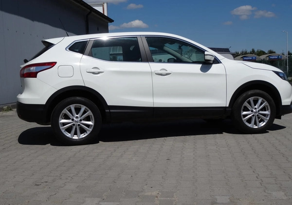 Nissan Qashqai cena 48700 przebieg: 77000, rok produkcji 2015 z Łobżenica małe 172